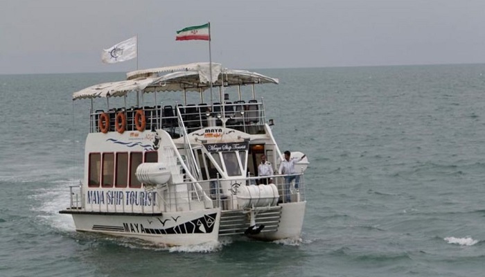 کشتی تفریحی انزلی