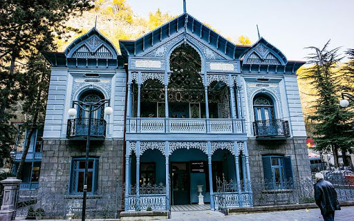سفر به فراسوی تفلیس