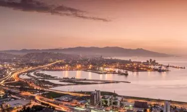 بلیط هواپیما ازمیر