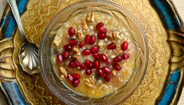 آشوره از شیرینی های ترکیه