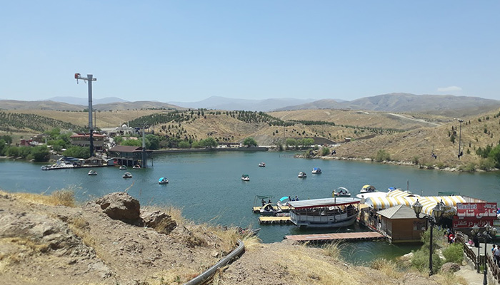 چالیدره از جاهای دیدنی در مشهد
