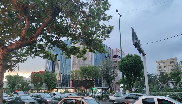 مرکز خرید دنیای نور تهران