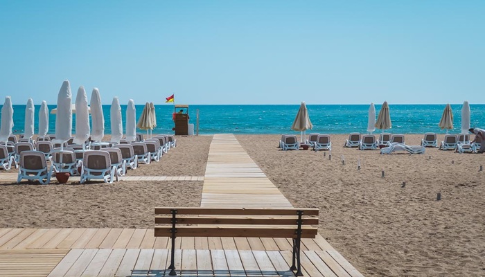 ساحل لارا آنتالیا