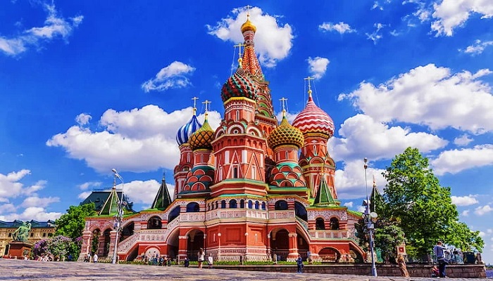 کلیسای سنت باسیل از جاهای دیدنی مسکو روسیه