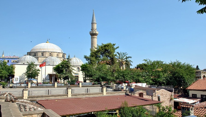 مسجد تکلی مهمت پاشا آنتالیا