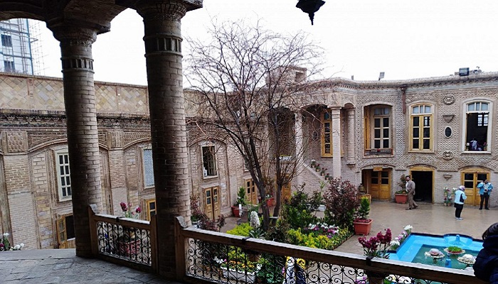 خانه اردکانی مشهد