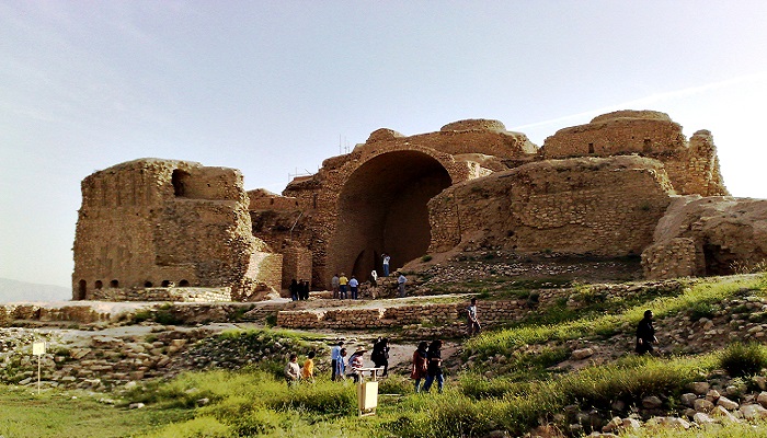 کاخ اردشیر بابکان شیراز