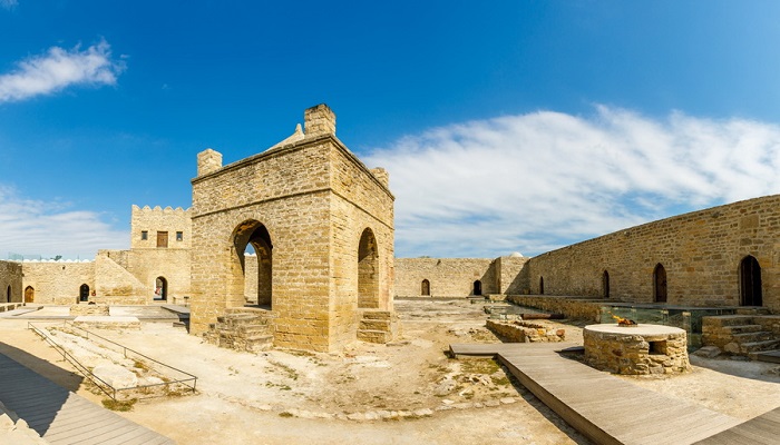 آتشگاه باکو