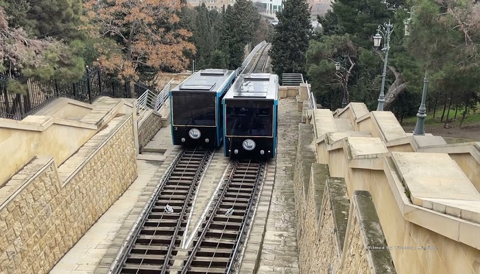 قطار کابلی باکو