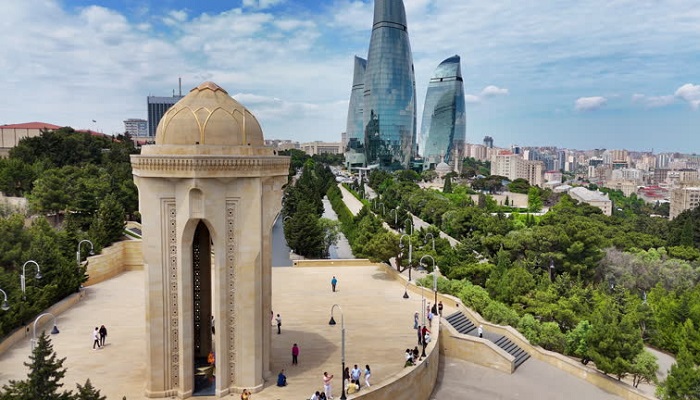 خیابان شهدای باکو