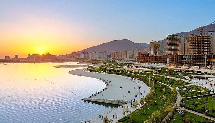 دریاچه چیتگر تهران