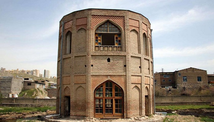 برج خلعت پوشان تبریز