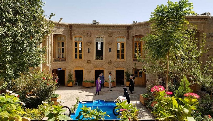 خانه ملک مشهد