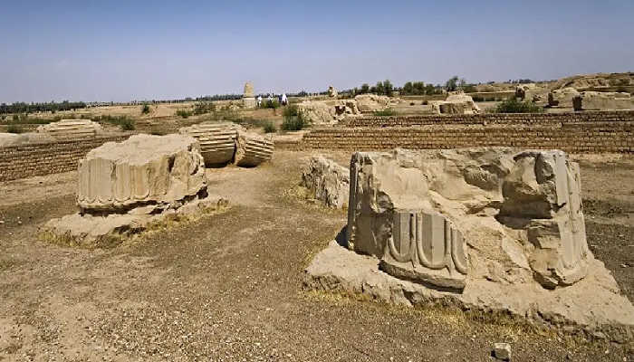 کاخ آپادانا در شهر شوش
