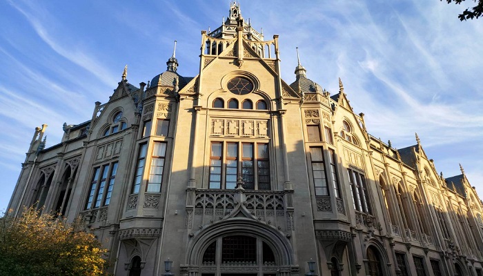 کاخ سعادت باکو