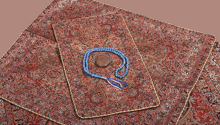مهر و تسبیح و سجاده ترمه از بهترین سوغات مشهد