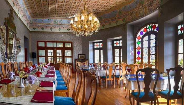 رستوران عمارت شاپوری