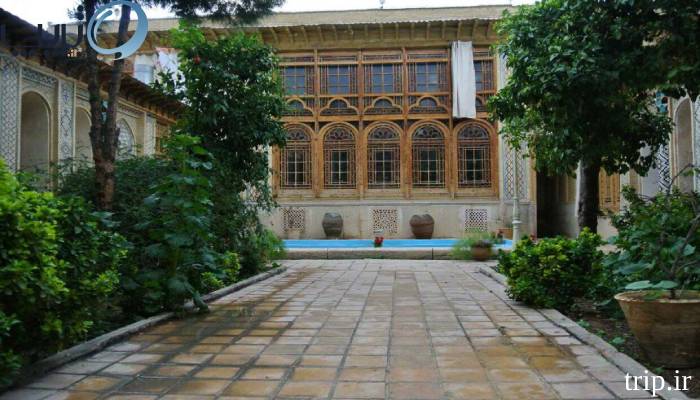 خانه فروغ الملک شیراز  یا موزه هنر مشکین فام