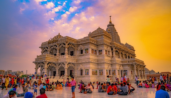 ورینداوان از جاهای دیدنی اطراف آگرا