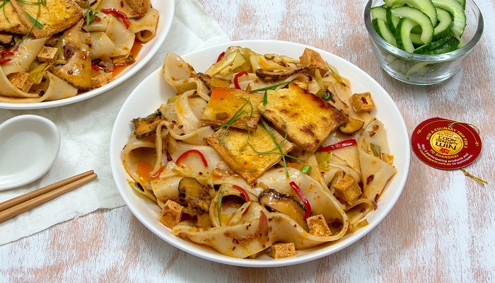 نودل بیانگ بیانگ از غذاهای چین