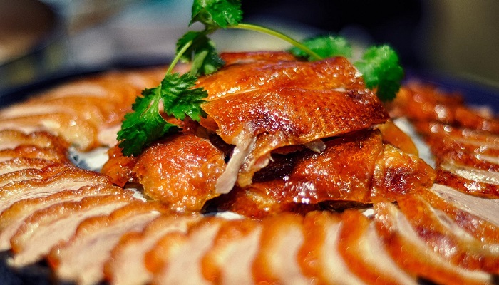 اردک پکنی از غذاهای چین