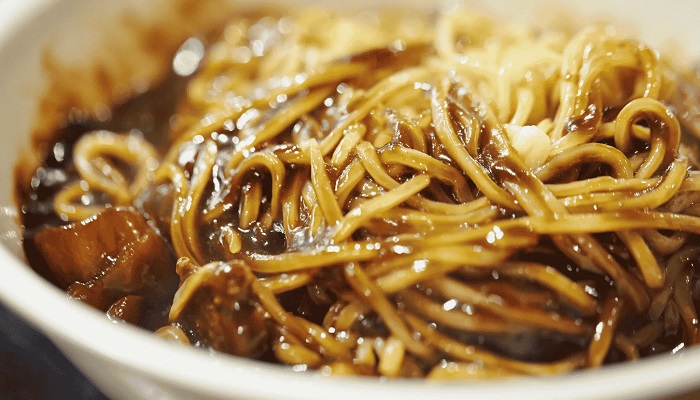 ژا جیانگ میان چین