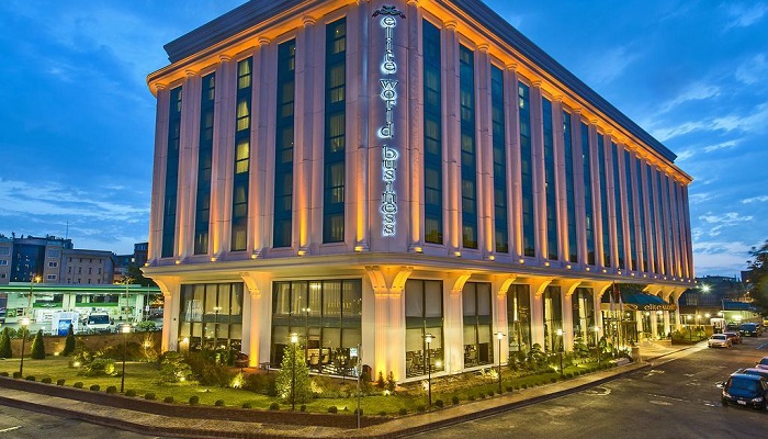 هتل الیت ورلد از بهترین هتل های وان