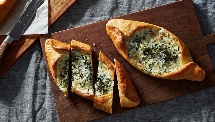 خاچاپوری از غذاهای گرجستان