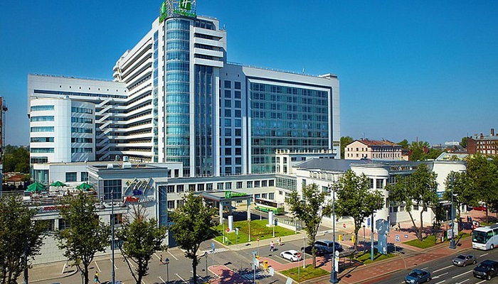 هتل هالیدی این مسکووسکی ووروتا