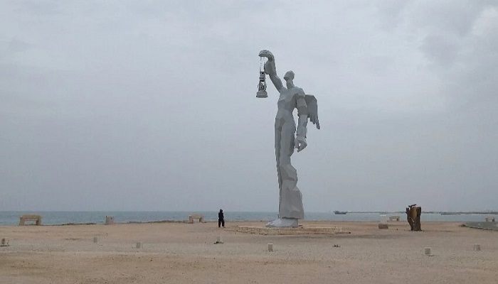 مجسمه کلبه هور کیش