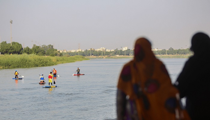 تفریحات رود کارون اهواز