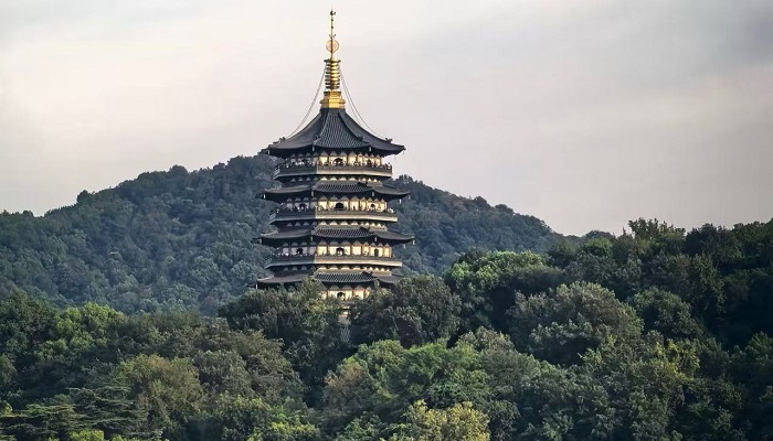 پاگودای لیفنگ هانگژو چین