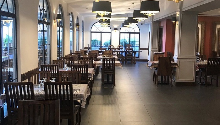 رستوران ایرانی ریحون استانبول