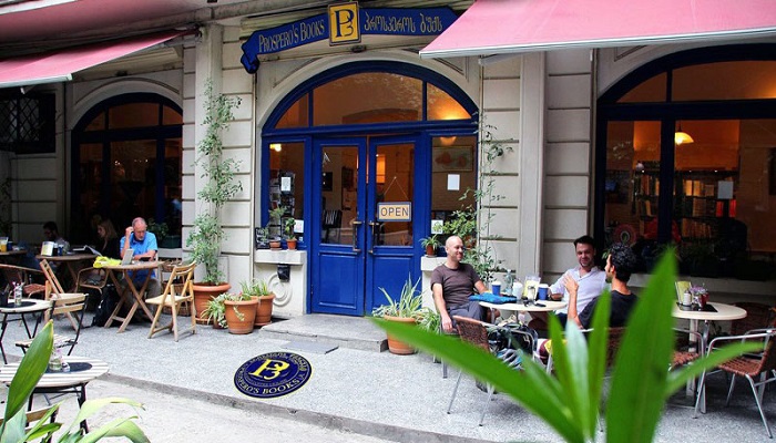 خیابان روستاولی تفلیس