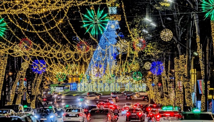 کریسمس در خیابان روستاولی تفلیس