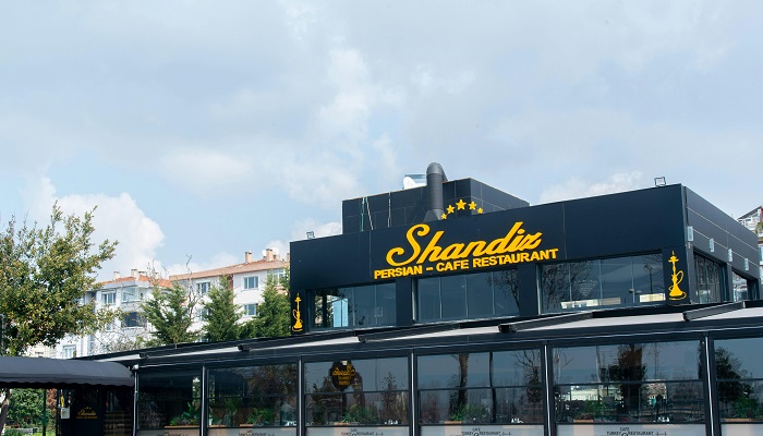 شاندیز رستوران ایرانی با موزیک زنده در استانبول